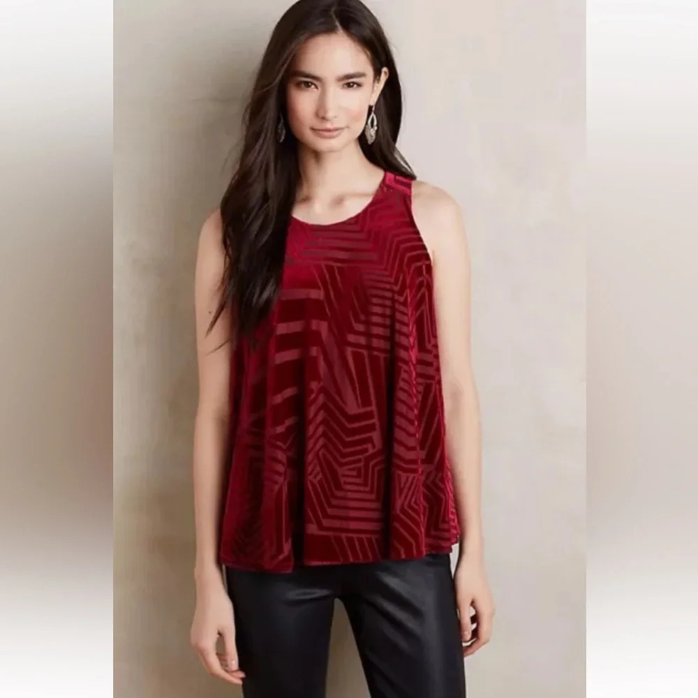 SUNDAY IN BROOKLYN‎ by ANTHROPOLOGIE Labyrinth Print Sleeveless Top in Red Wine